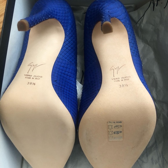 BNIB Giuseppe Zanotti Yvette Python Print Leather Pump Heels Size 38.5 - Picture 4 of 6